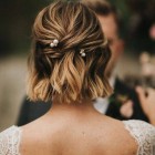 Esküvői frizurák 2022 rövid haj