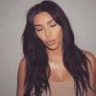 Kim Kardashian frizurája